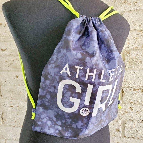 ATHLETA Girl Drawstring Backpack Travel Sports Bag Camo Neon Straps - Picture 6 of 7